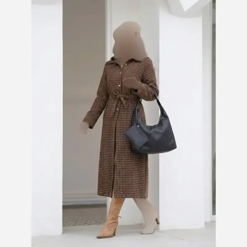 کیف زنانه دو جیب جدید متریال وارداتی رنگبندی مشکی شکلاتی سرمه ای